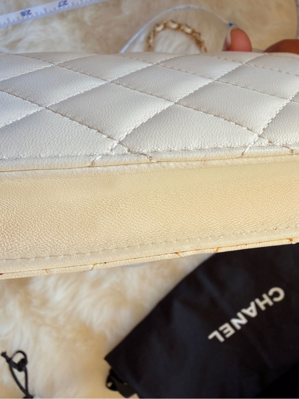 CHANEL White Quilted CC Ball Clutch on Chain Mini Belt Bag - Picture 12 of 16